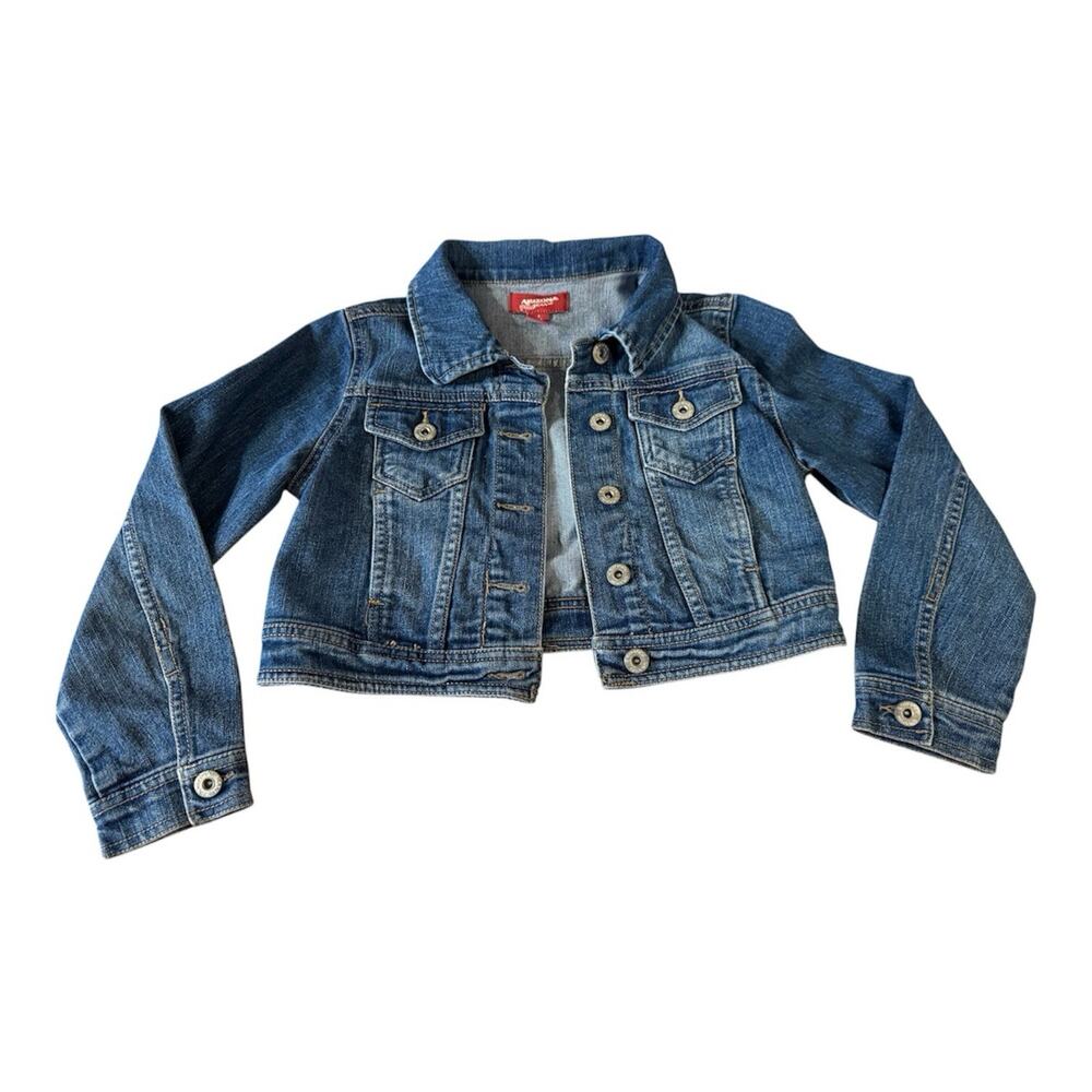 Arizona Classic Denim Jacket Girls Small 7/8 Button Up Medium Wash Timeless